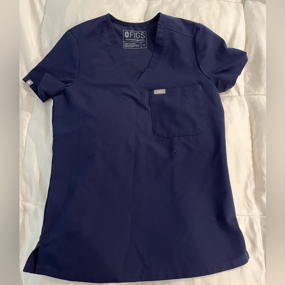 Women’s FIGS Catarina One-Pocket Scrub Top™ - navy blue size XXS - Picture 3 of 5
